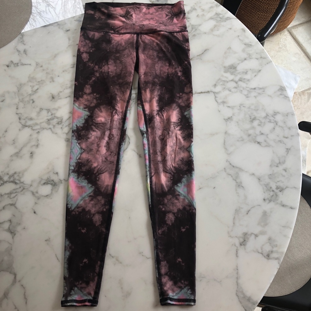 Teeki tie dye yoga pants